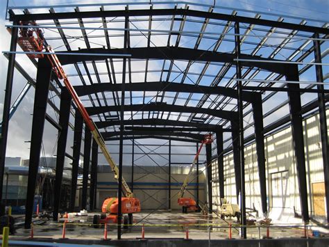 rigid frame steel building